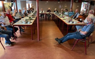 Schippersvereniging uit Doornenburg bezoekt museum